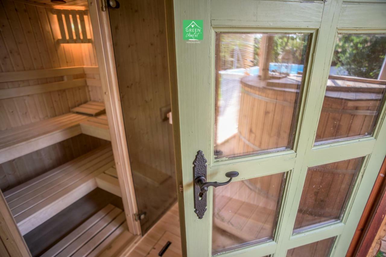 Green Chalet Hotel เวเรเชกแฮซ ภายนอก รูปภาพ